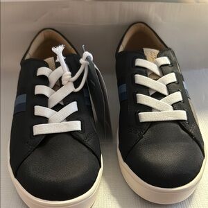 Black and Blue Women's Sneakers